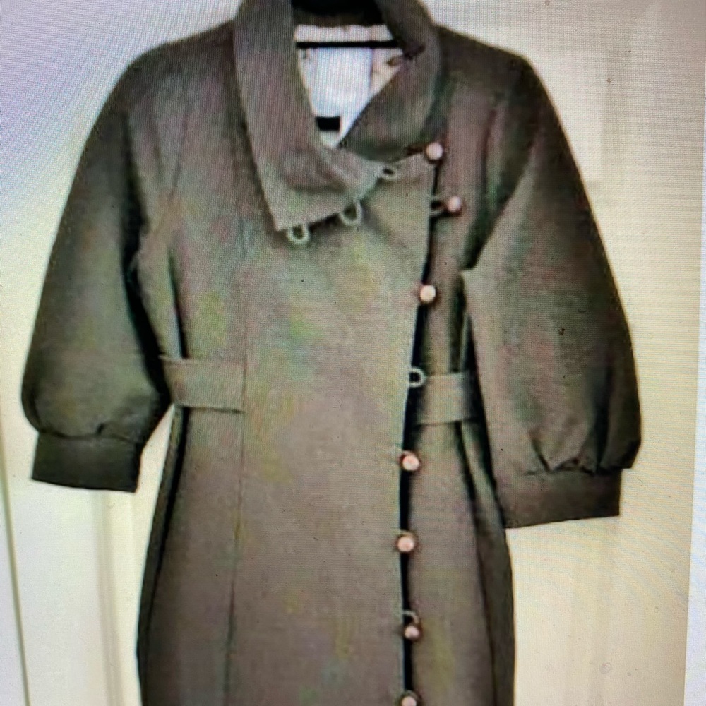 TRACEY REESE PETTY COAT SIZE 2
